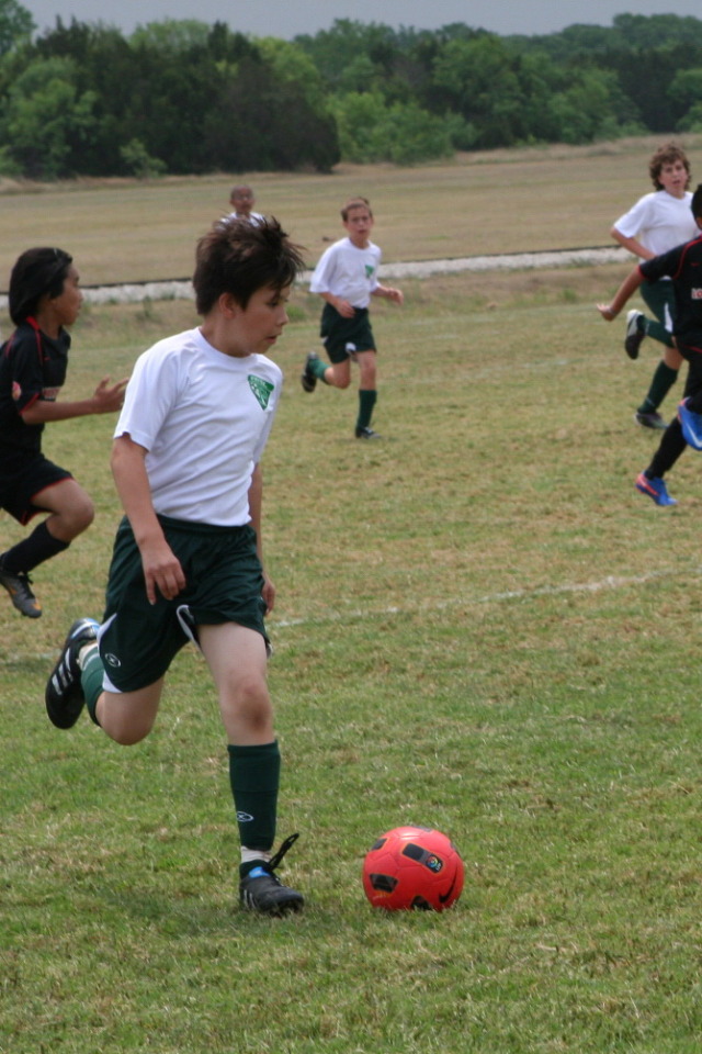 2011/04(April)/soccer/640x480_2011-04-30-Soccer Tournament-149.JPG